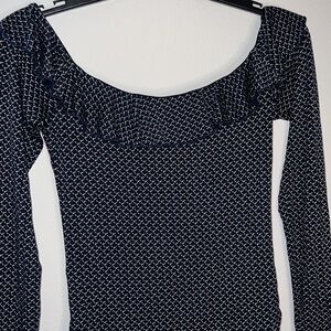 Anama‎ blue white ruffle off the shoulder  long sleeves fitted silhouette top